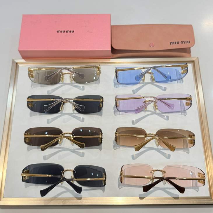 Picture of Miu Miu Sunglasses _SKUfw79279193fw